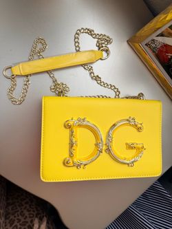 New D&G Yellow Leather DG Embellished Chain Crossbody