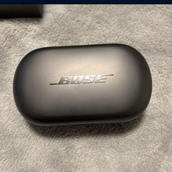 Bose Nose canceling Earbuds 