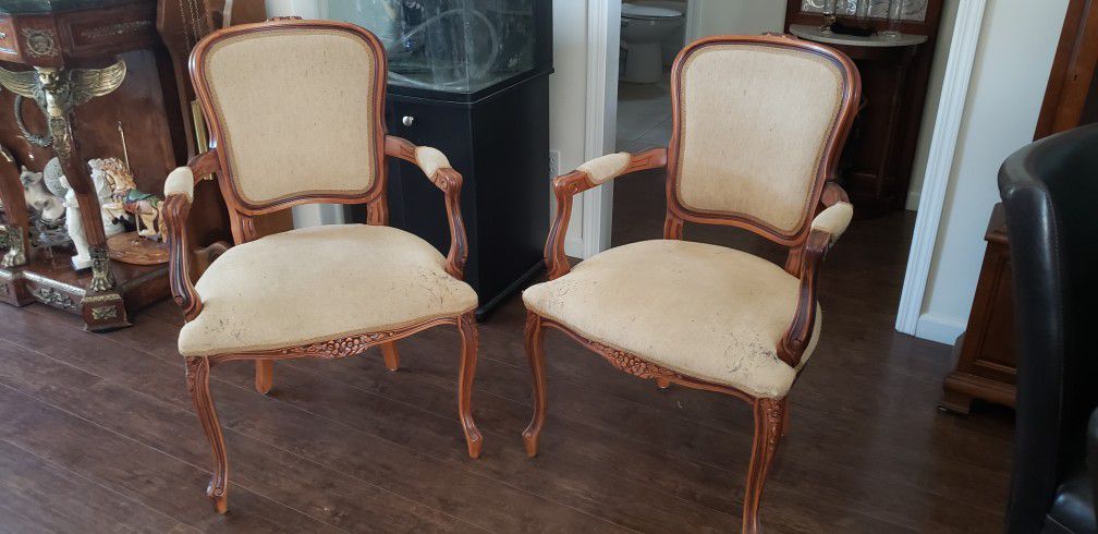 Elegant Twin Antique Wood Chairs