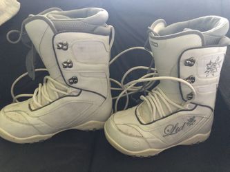 Snowboard Boots Women’s