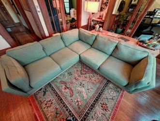 https://offerup.com/redirect/?o=QXJ0aWNsZS5jb20= Timber 93" Corner Sectional - Olio Green