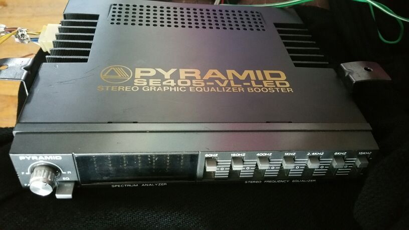 PYRAMID STEREO GRAPHIC EQUALIZER BOOSTER
