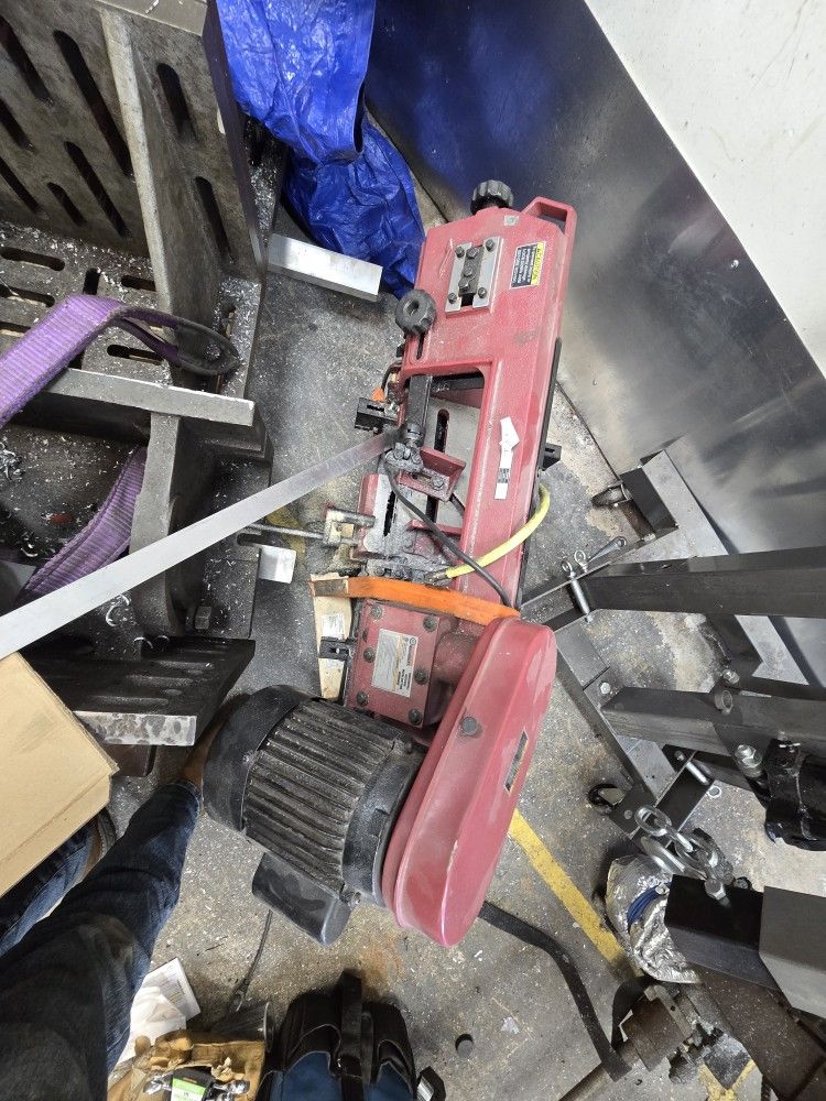 Small Metal Bandsaw