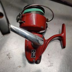 Olympic Fishing Reel