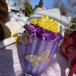Ribbon Roses👑