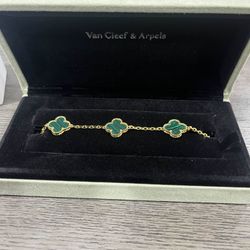 Van Cleef & Arpels Malachite Green Alhambra Bracelet