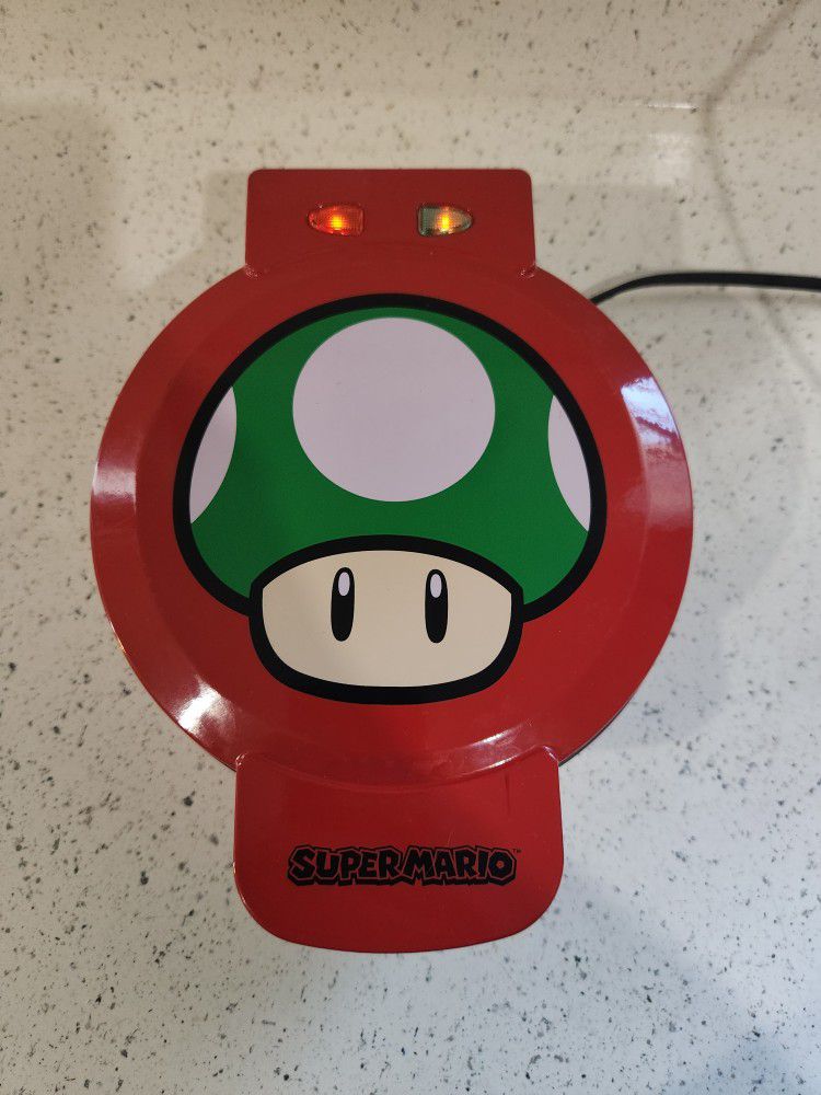 Super Mario 1-Up Mushroom Waffle Maker Official Nintendo Product