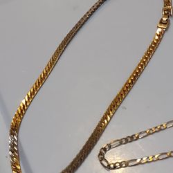 Gold Chain Necklace 