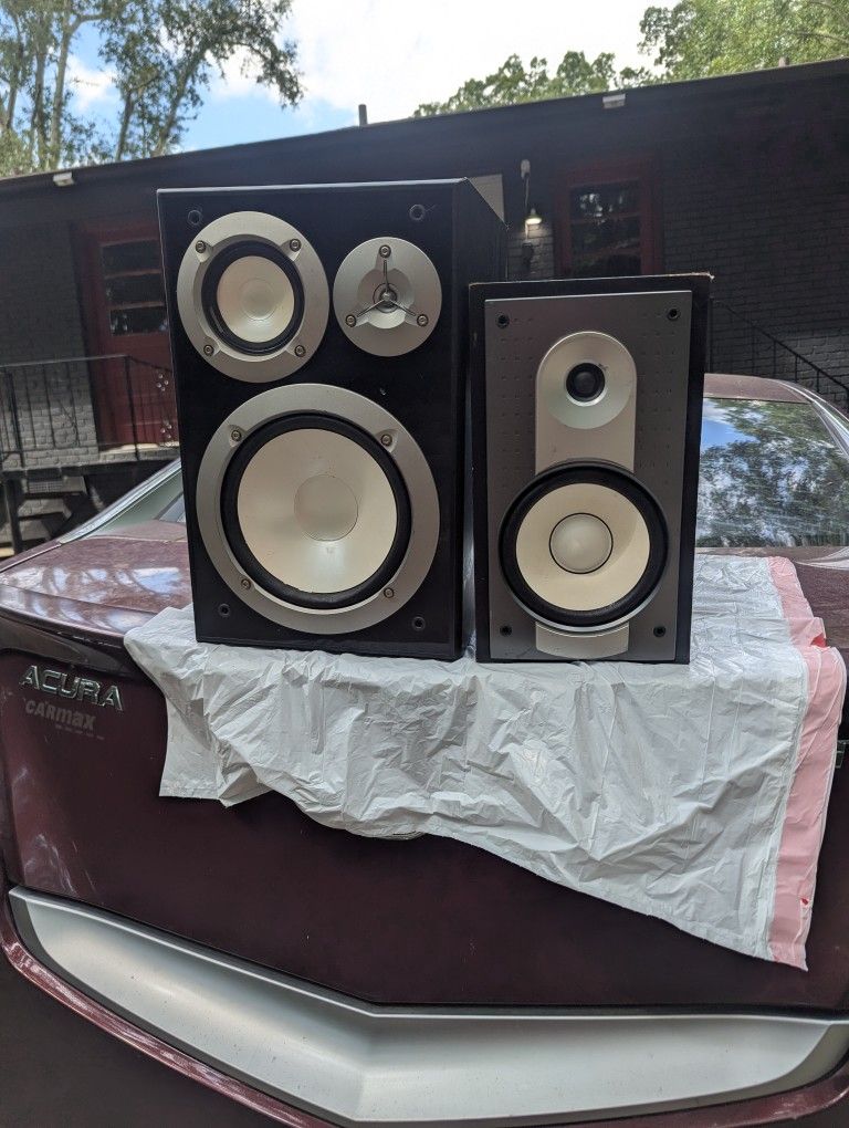 YAMAHA CE SPEAKERS MODEL NS-6490/ YAMAHA MODEL NS-AP6500F