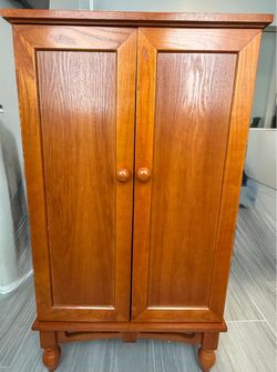 Wooden media stand