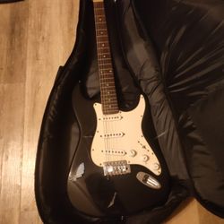 Fender squier Rollins guitar and amp $300/bestoffer or trade.