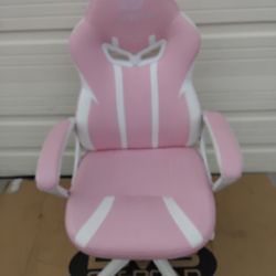 Nice Pink & White Office Or Game Chair With Arm Rests & Fully Adjustable New Display Model. 