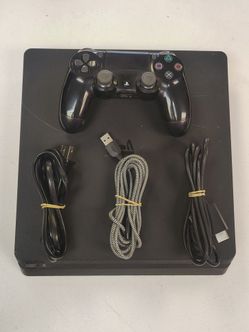 PS4 Slim (used) in working condition - On weekend Special Cash Deal $ 175