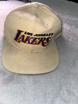 Vintage 90’s Lakers Hat by Starter