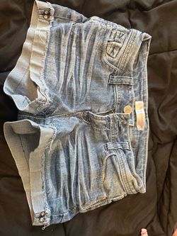 Woman Jean shorts