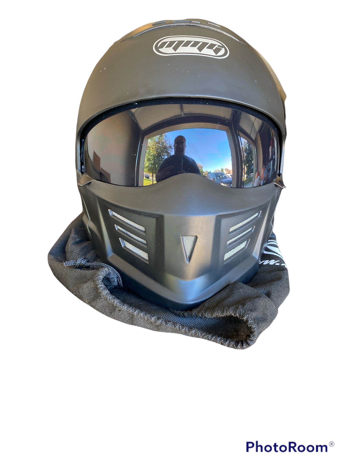 MMG KY-881 Motorcycle Helmet DOT FMVSS Certified Size Medium