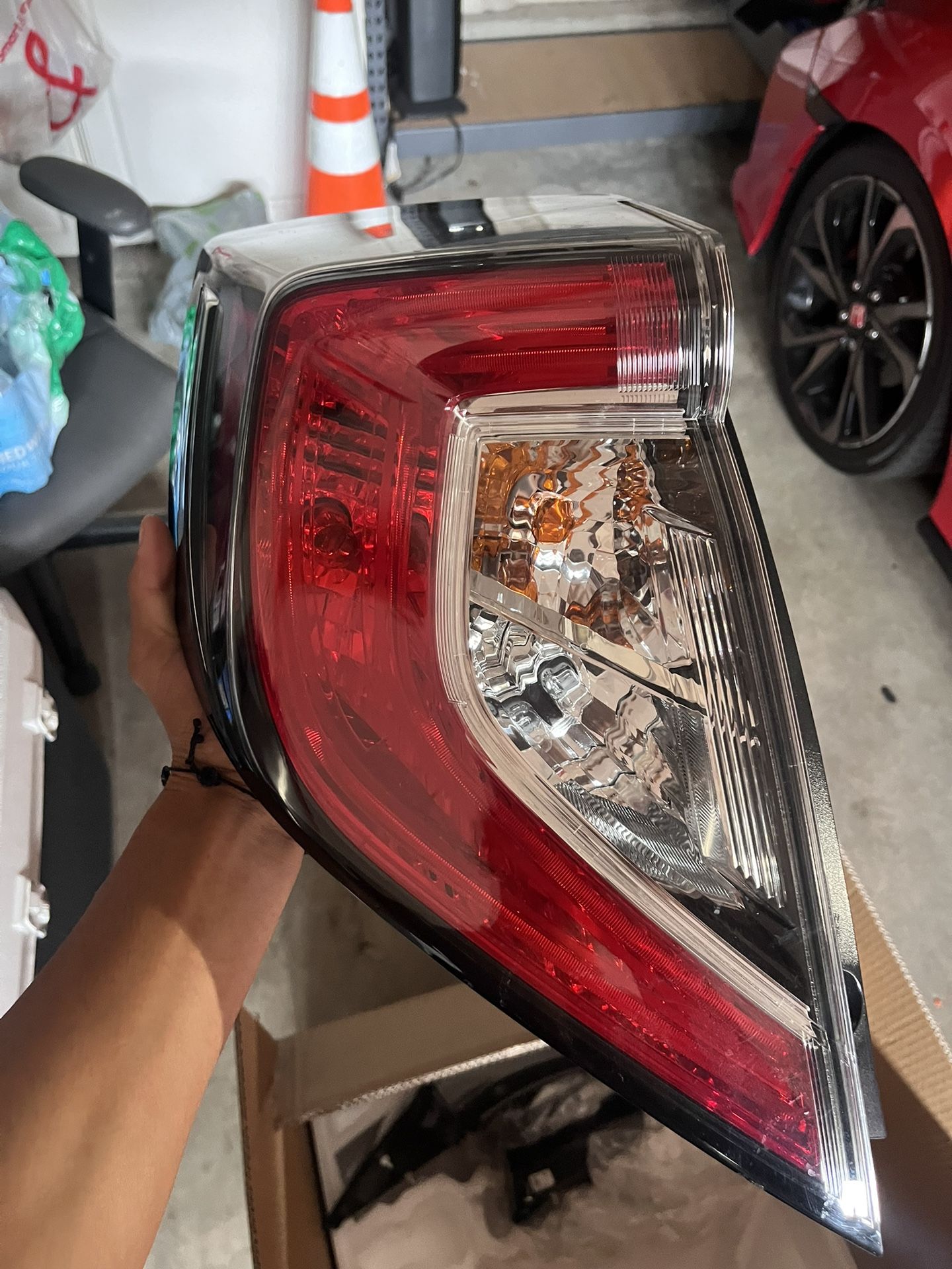 10th Gen OEM Taillights (Honda Civic)