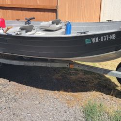 Boat With Trailer 1986 DUW 14ft Aluminum 