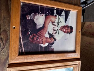 Willie Mays Autographed 8×10 San Francisco Giants Photo – Framed