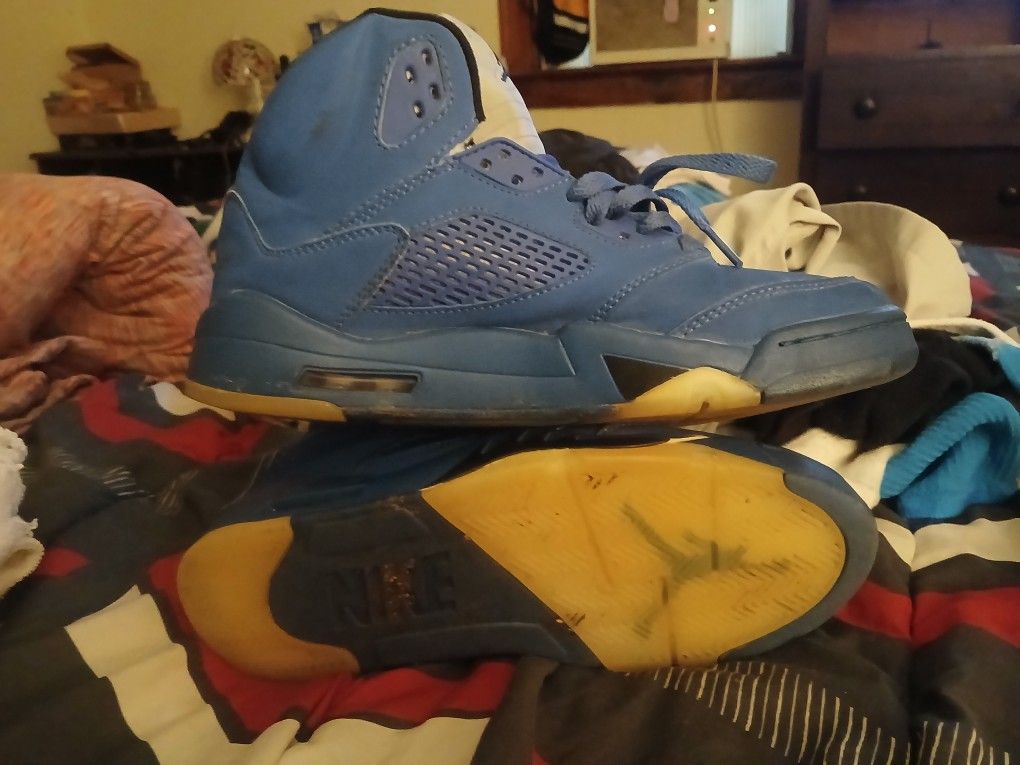 Air Jordan 5 Retro Blue