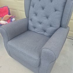 Nursing chair