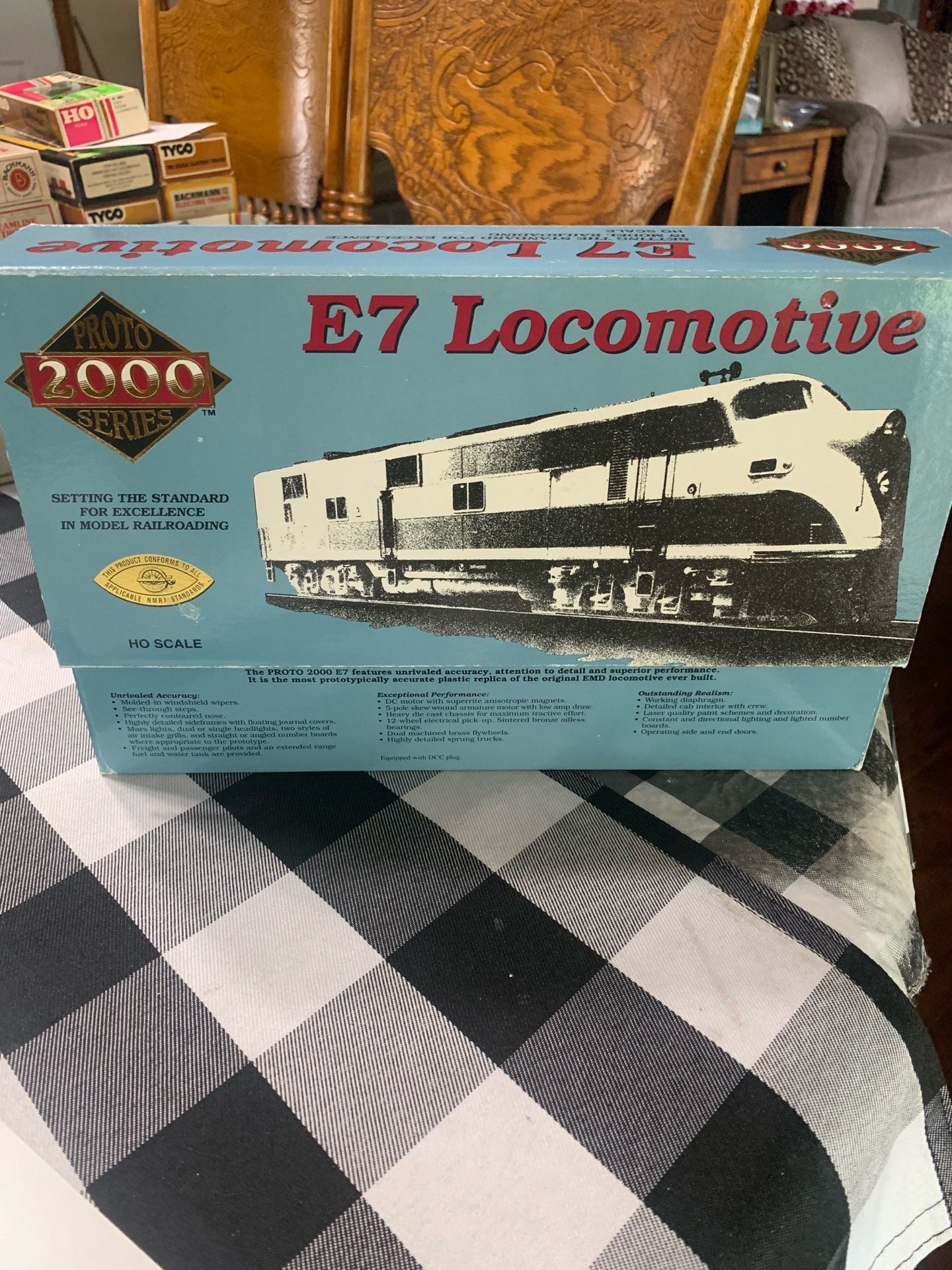 Ho scale Proto 2000 series E7 Locomotive