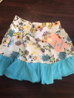 Girls Skirt size 5 (new!)