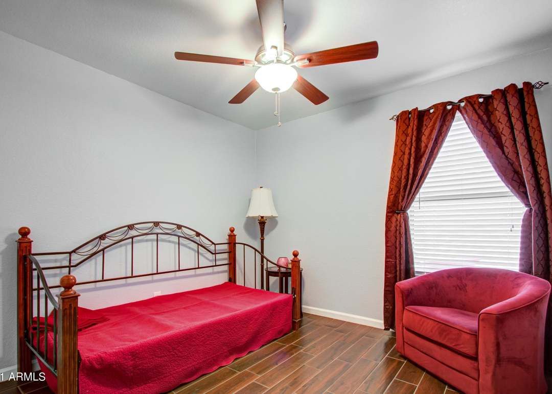 Daybed With Trundle