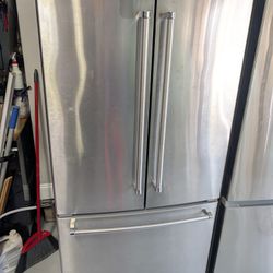 Kitchen Aid Refrigerator 