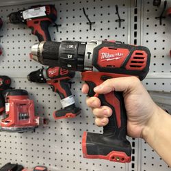 Milwaukee M18 Compact 1/2" Hammer Drill/Driver