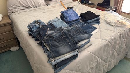 Ladies juniors and misses jeans