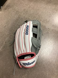 New Wilson Fall A2000 FP50  Super Skin 12.25” Outfield Glove (Read Description)