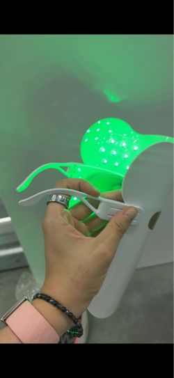 LED Light Therapy Face Mask