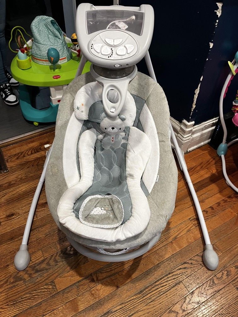 For Sale Like New Used A Few Times Baby Swing