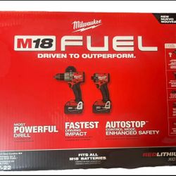 Milwaukee New Kit Hammer Drill And Impact Fuel M18 Batteries And Charger 