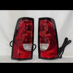 03-06 Chevy Chevrolet Silverado / GMC Sierra Red OEM Style Replacement Pair Taillights With Wire Harness Tail Lamps Calaveras De Atras Farros 