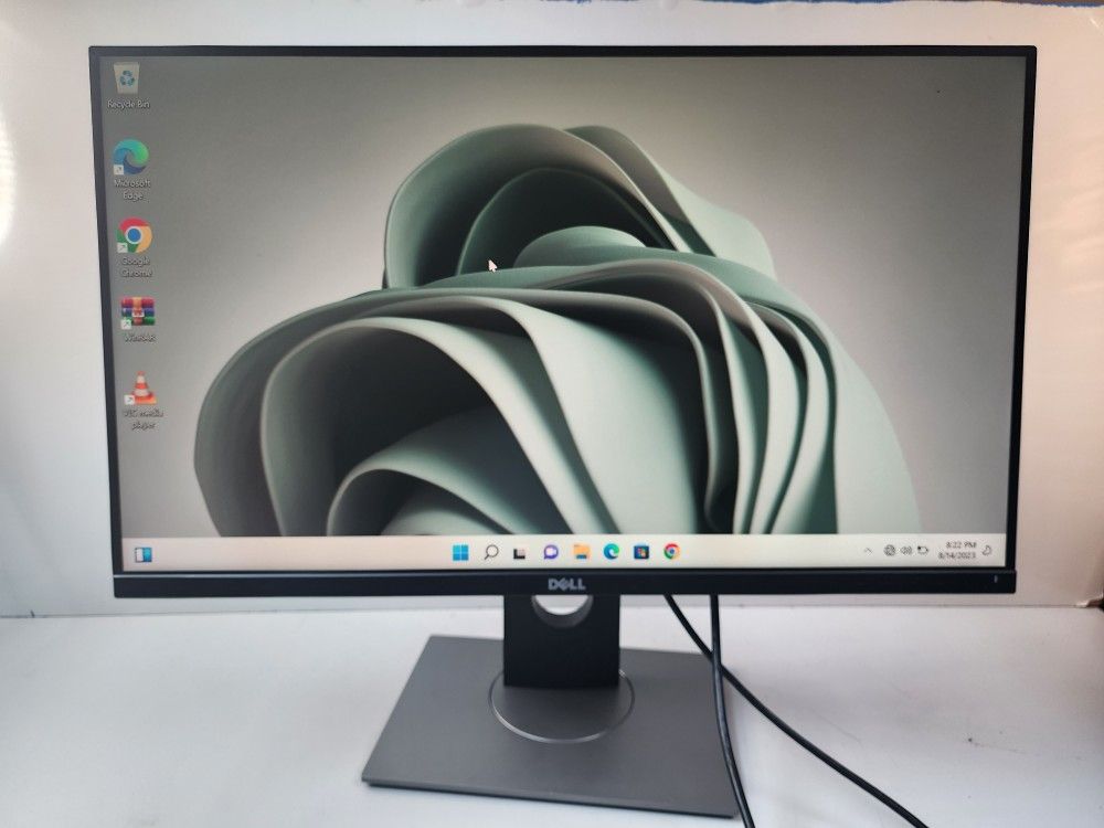 Dell Ultra Sharp UP2716D 27