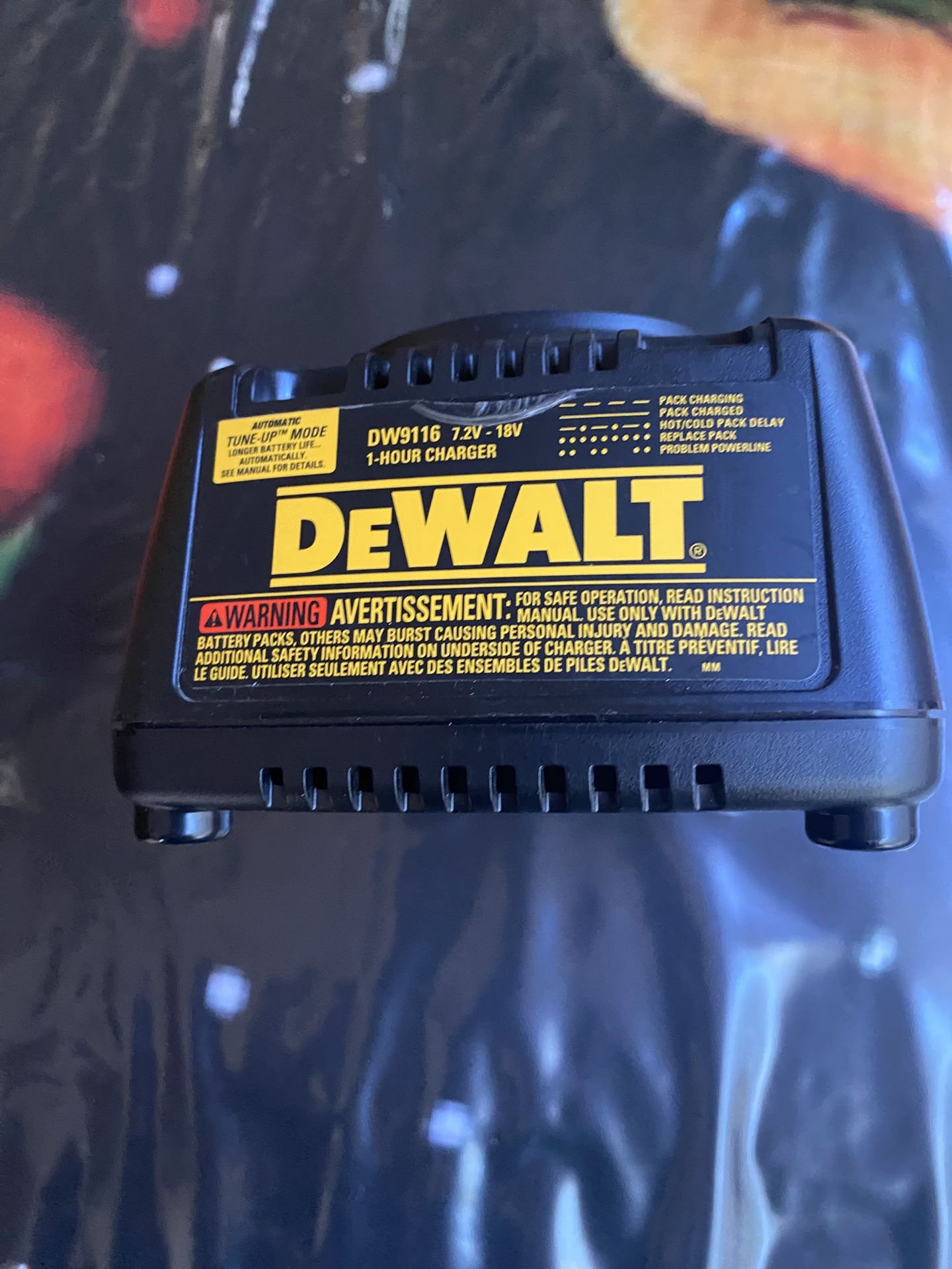 Dewalt Battery Charger