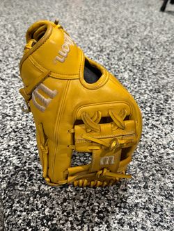 Wilson A2000 Baseball 11.5 Pro Stock