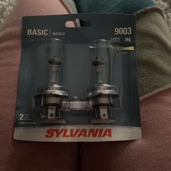 Sylvania Basic 9003 H4
