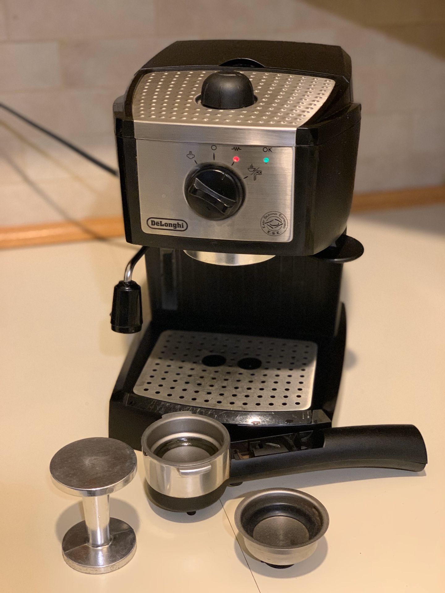 DeLonghi - Espresso Maker