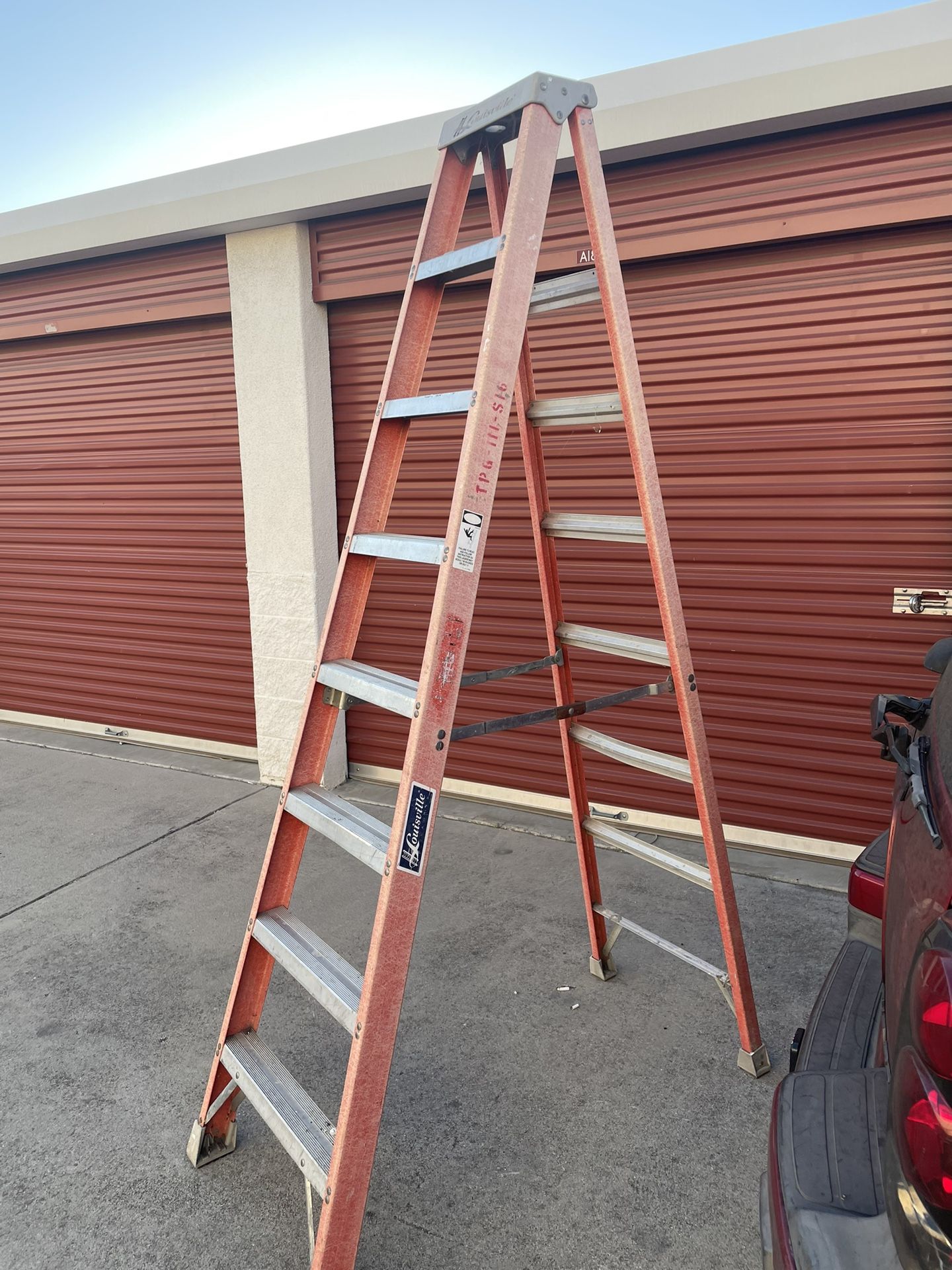 Louisville 8ft A - Frame Ladder