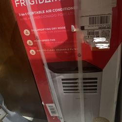 Frigidaire Portable Air Conditioner 