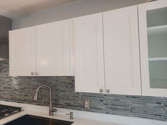 New Kitchen Cabinets