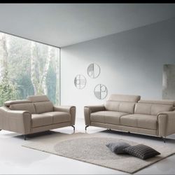 *Weekend Special*---Sardinia Mature Leather Sofa/Loveseat Sets---Delivery And Easy Financing Available🤝