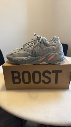 Yeezy Boost 700