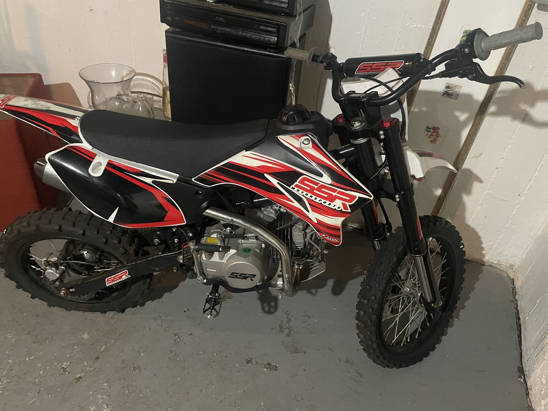 SSR Motorsport Dirt Bike