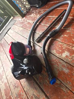 Red&Black Eureka WhirlWind Bagless Canister Vacuum Cleaner
