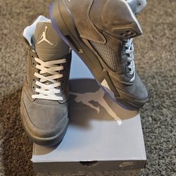 Air Jordan Retro 5 Wolf Grey