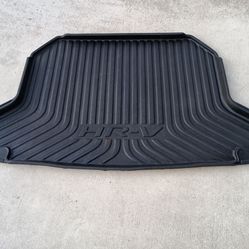 Cargo mat for a Honda HR-V